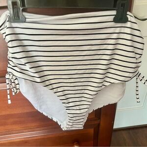NWOT- Calia by Carrie Underwood swim suit bottoms Size XXL